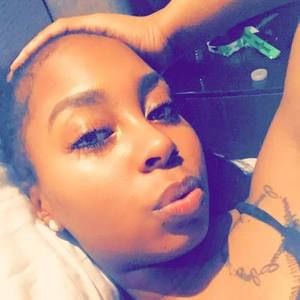 Meet your Posher, Laila